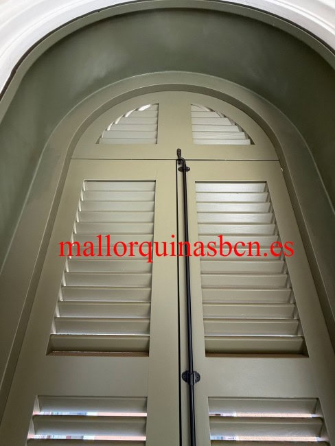 Mallorquinas bcn carpintero restaurador ventanas-balcones madera en barcelona